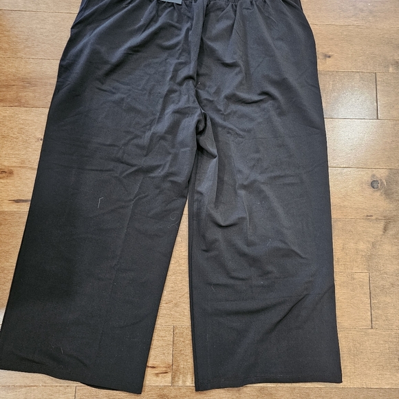 Ricki's cropped black pants size large NWT - Picture 3 of 6